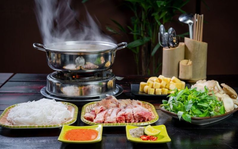 Lẩu Bò Đức Béo - Long Biên